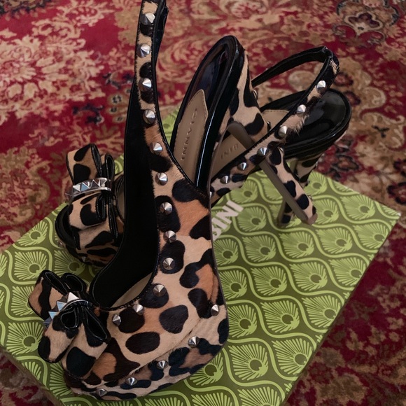 Leopard print heels - Picture 2 of 8
